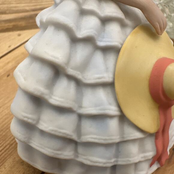 AVON PORCELAIN GONE WITH THE WIND SCARLETT O’HARA 1983‎ Vintage - Picture 13 of 13